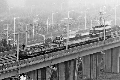 车辆在线路上测试轨道